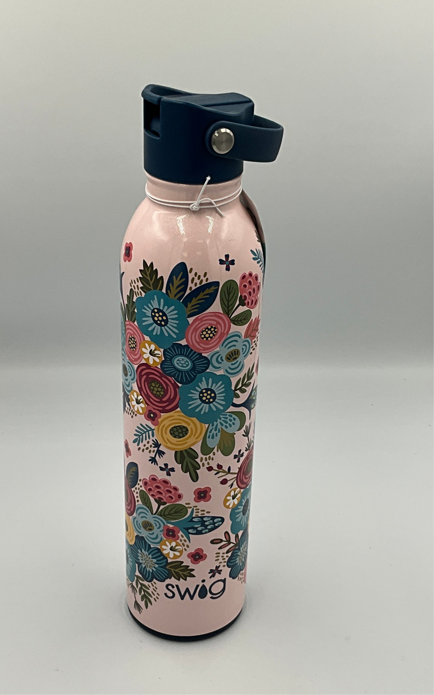 Swig 26oz Bottle Bella Rosa