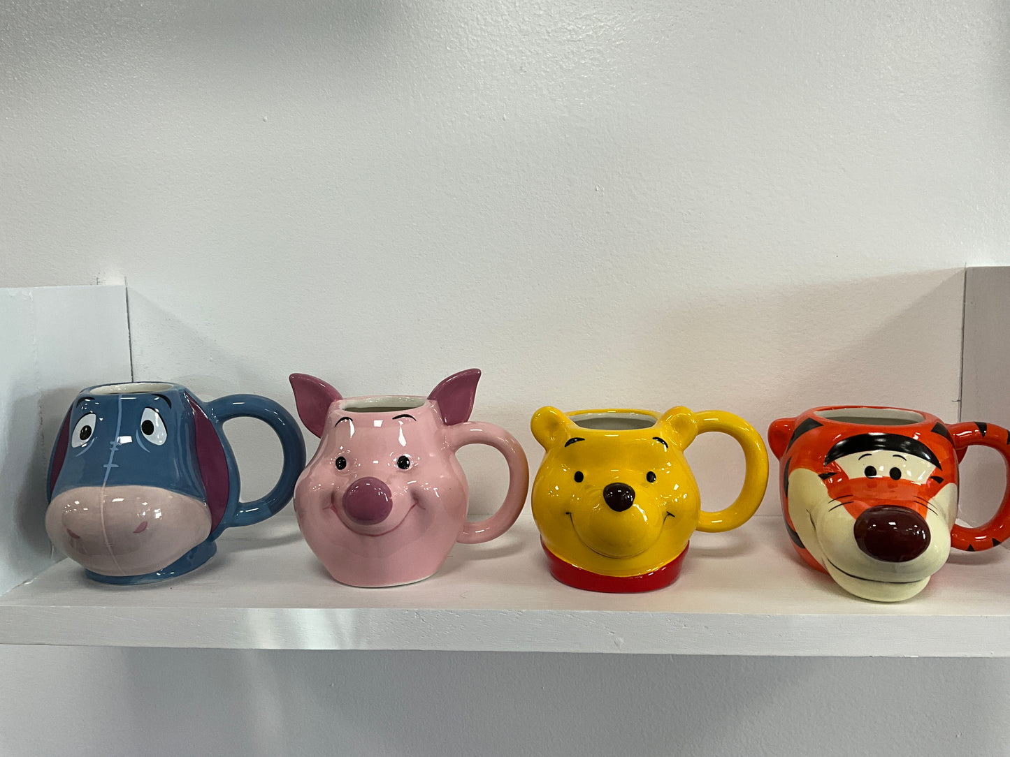 Pooh Character Mini Mugs-No UPC