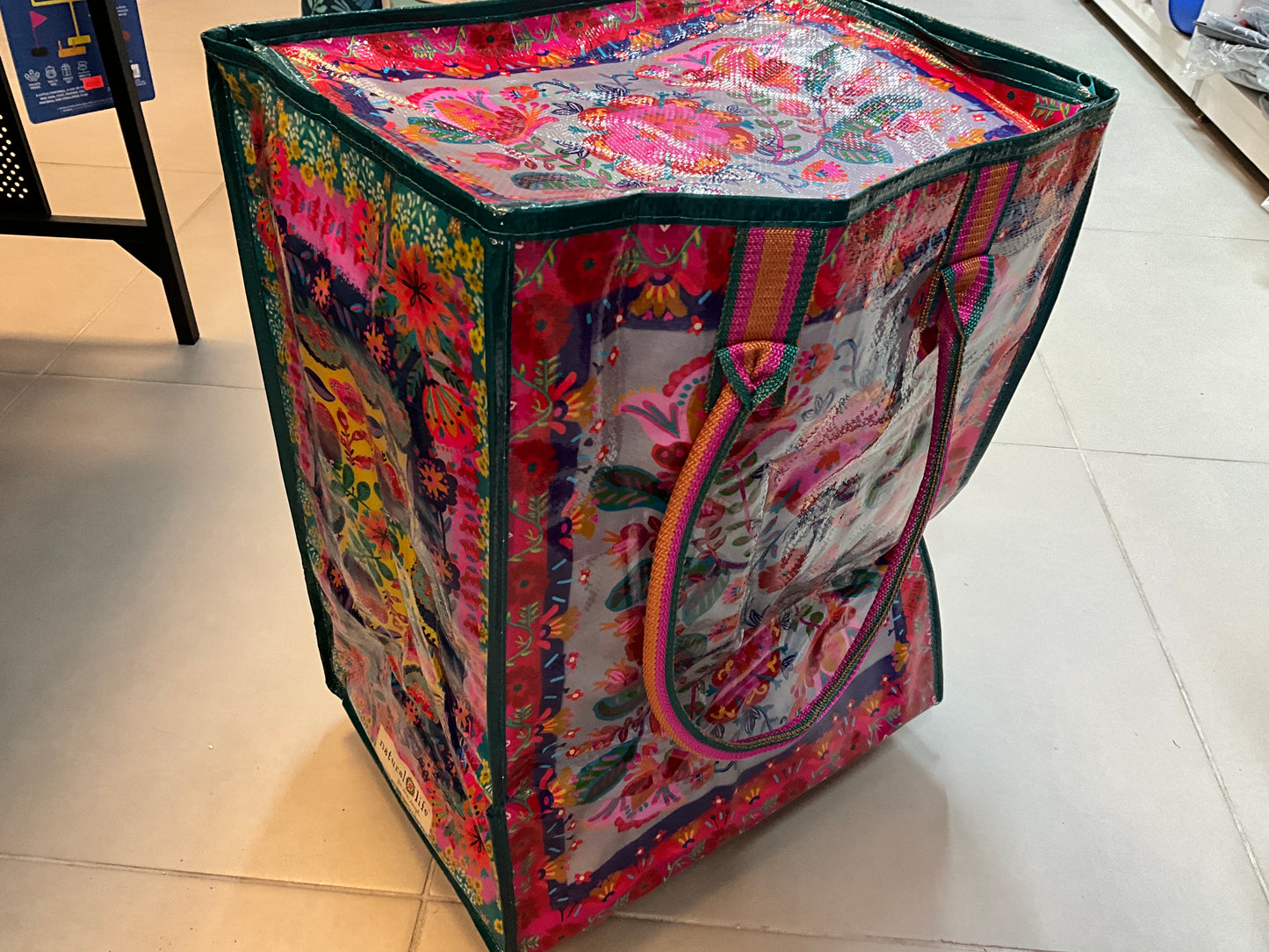 Nat Life Rolling Tote - no UPC