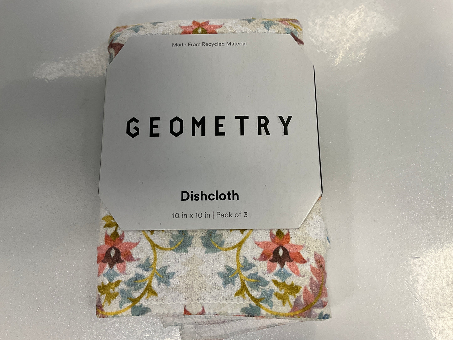 Geom Dish Folk Medallion