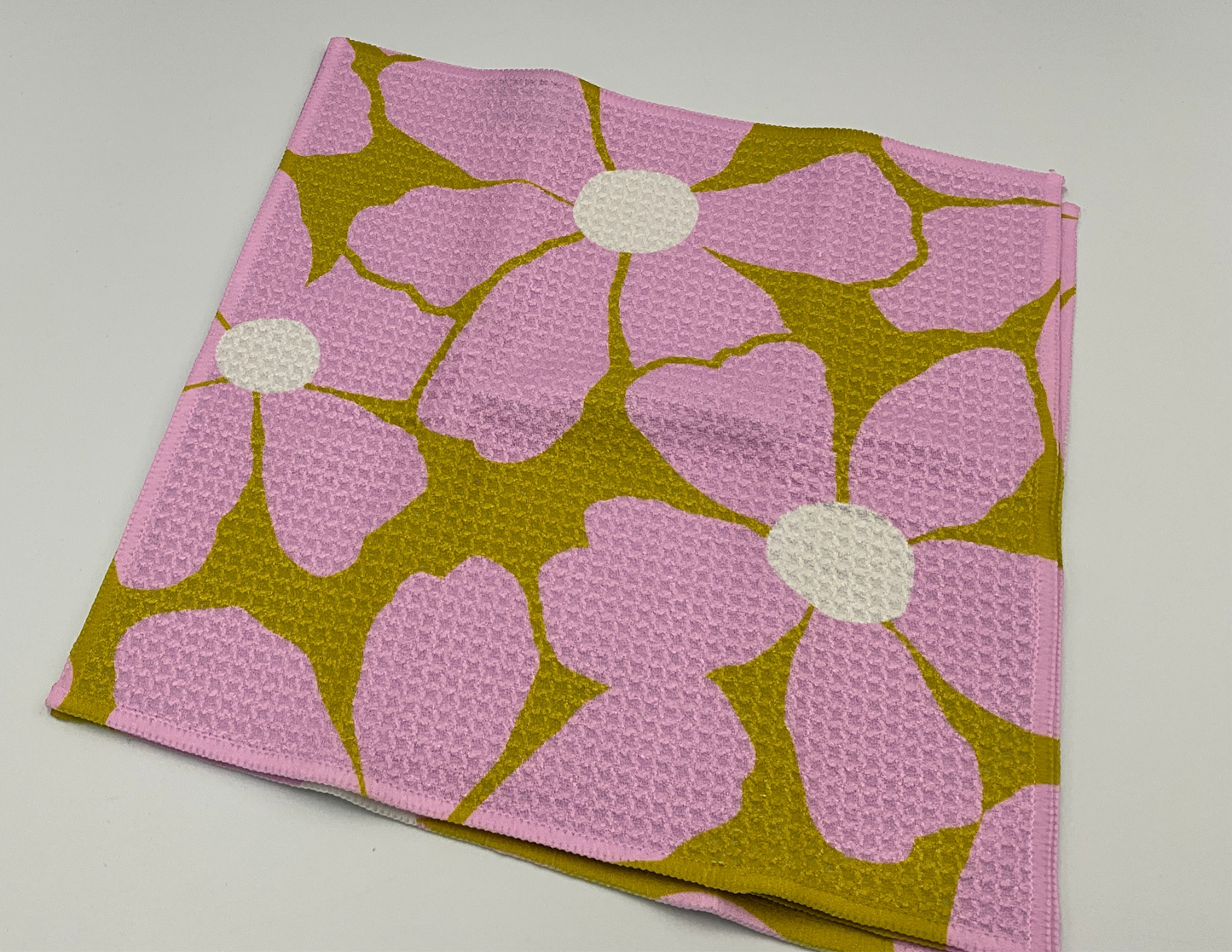 Geom Dish Bloom Mom