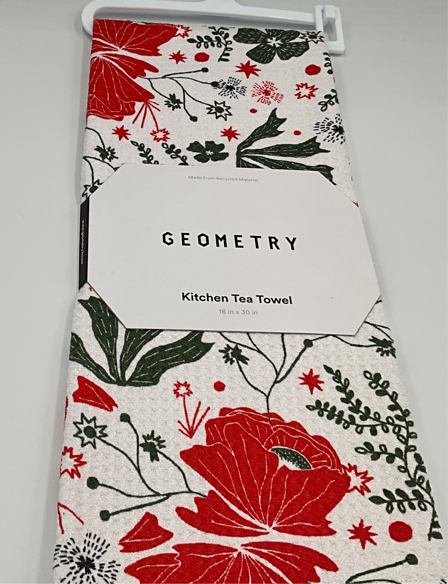Geom Tea Ponsettia Bramble