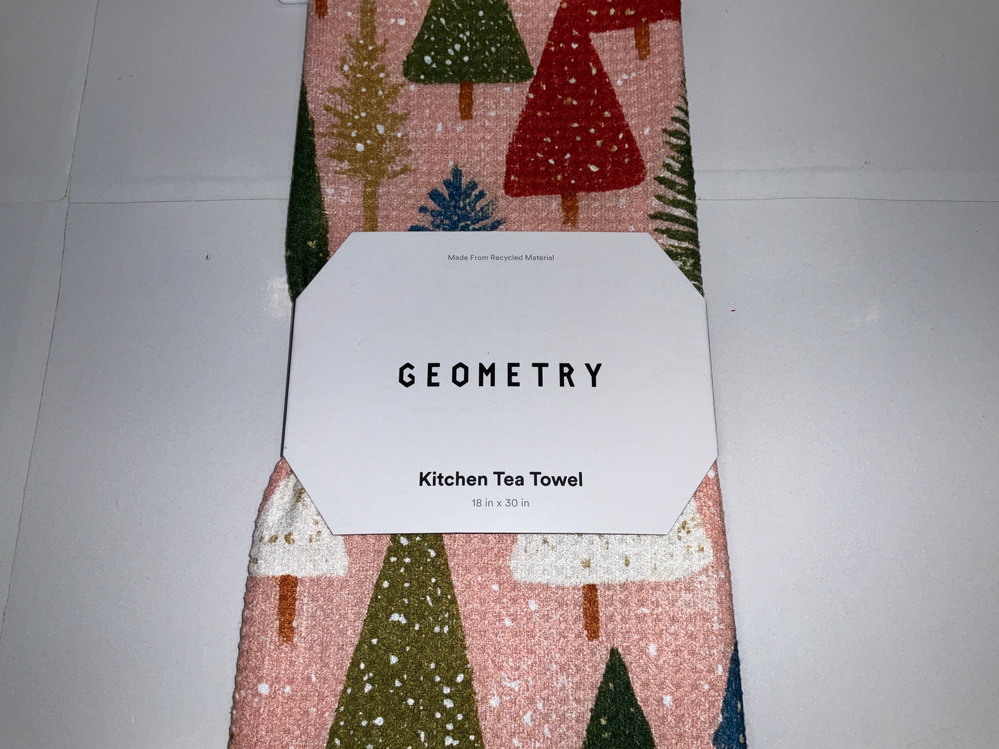 Geom Tea Snowdrift Pines