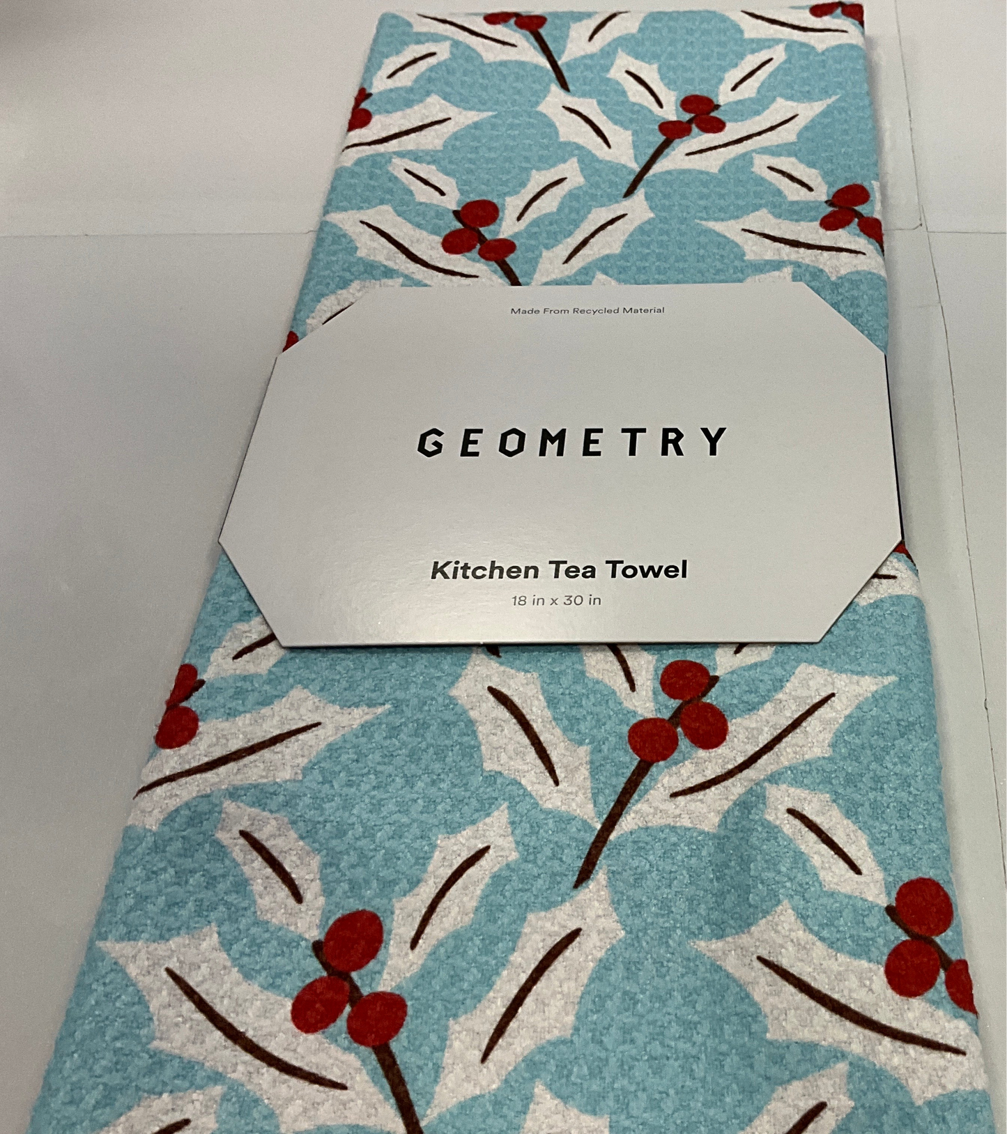Geom Tea Winter Holly