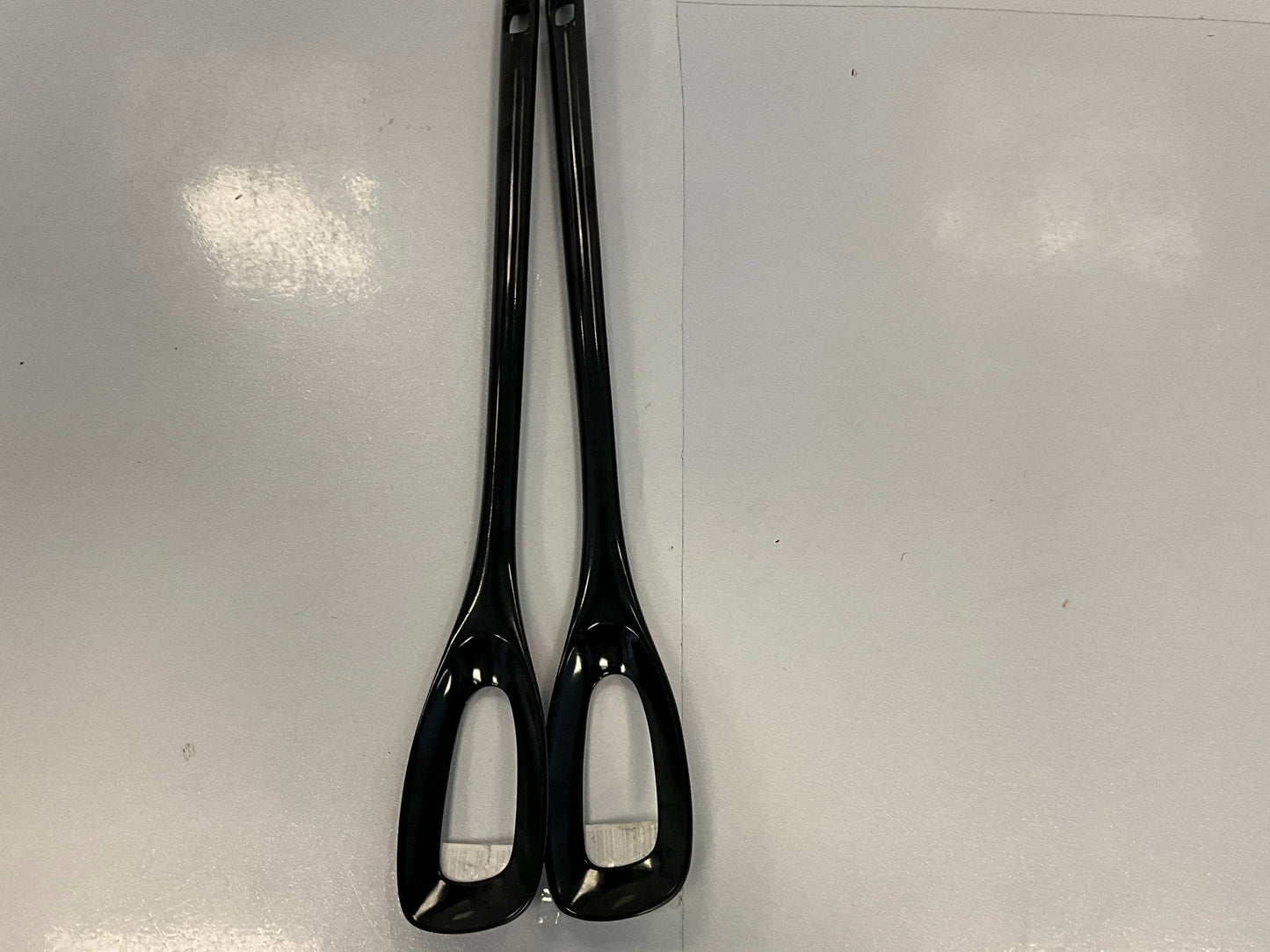 G/H Spoon Hole Black