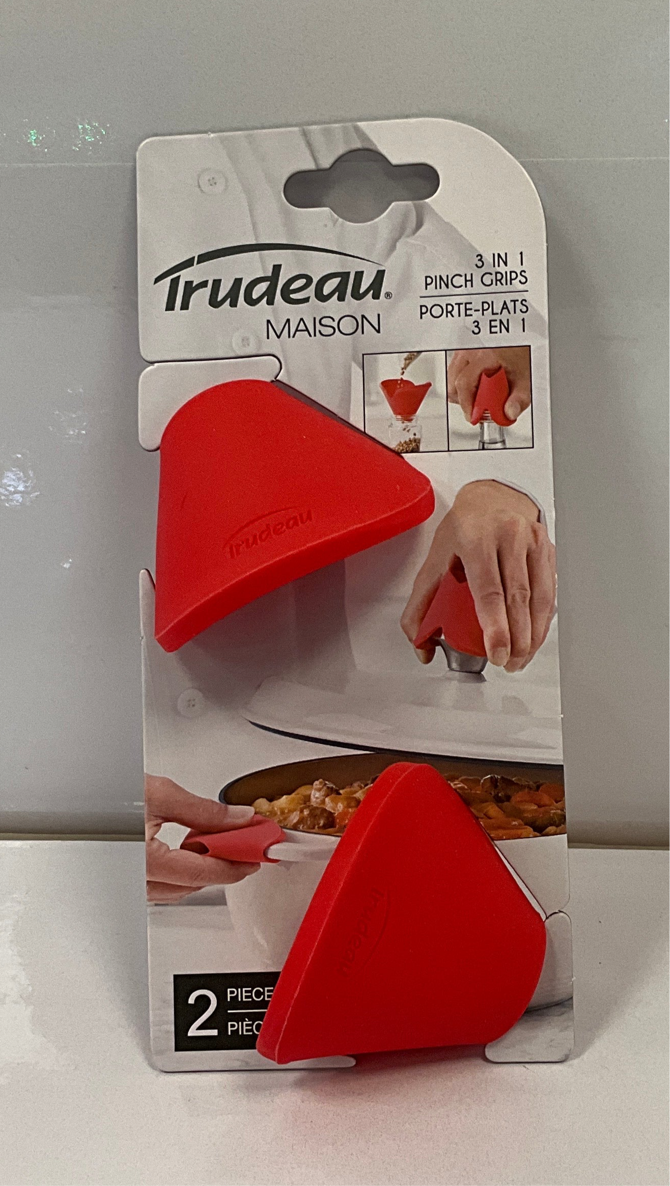 Trudeau Sil Pinch Grip Red