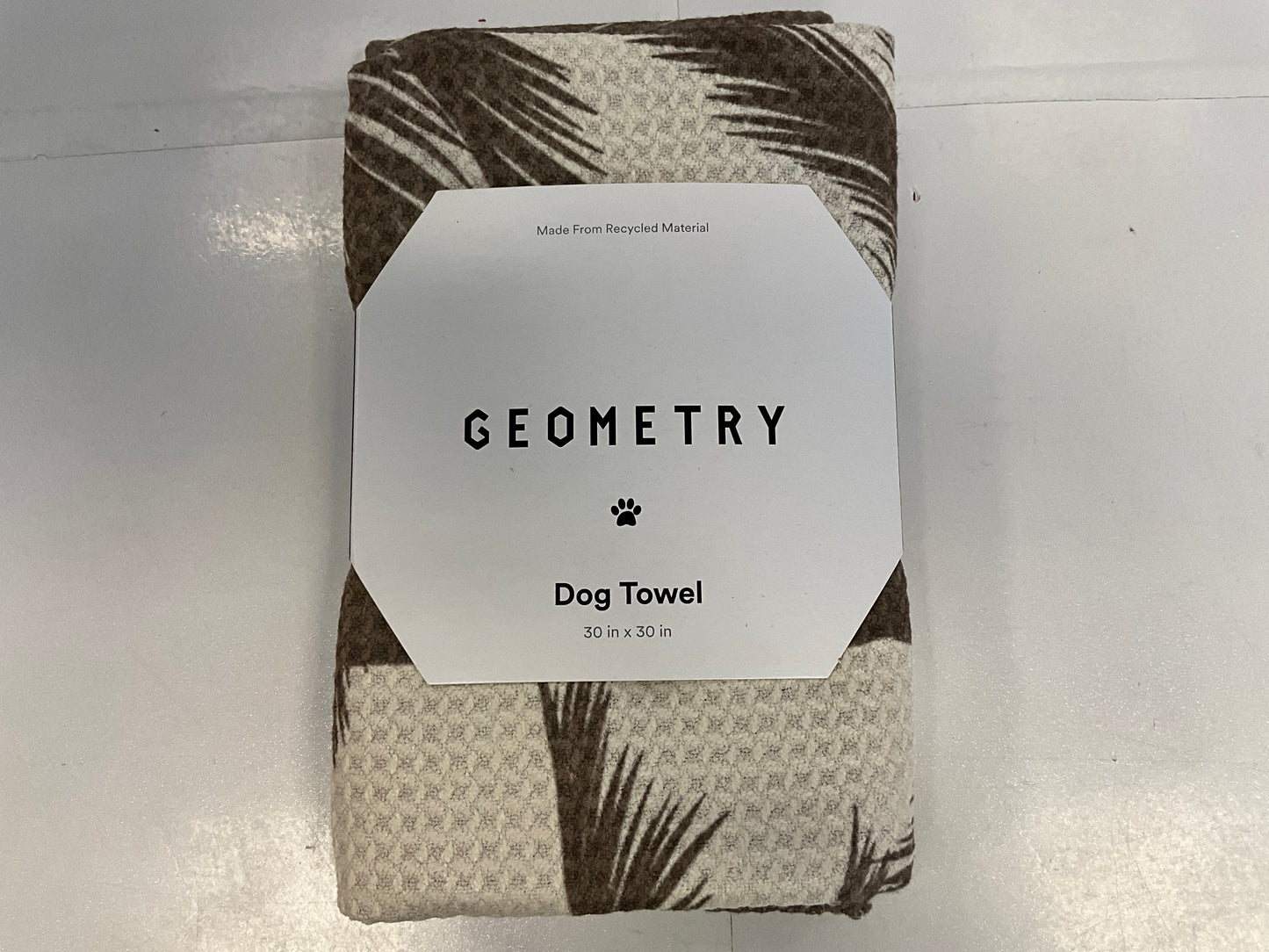 Geom Dog Caligo Brown