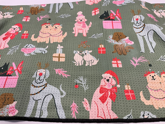 Geom Dog Towel Christmas Doggos
