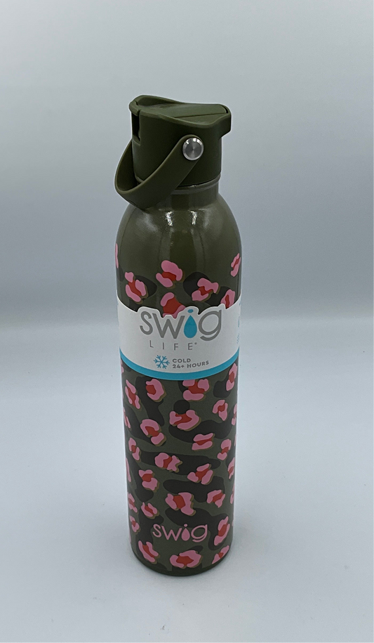 Swig 26oz Bottle On The Prowl