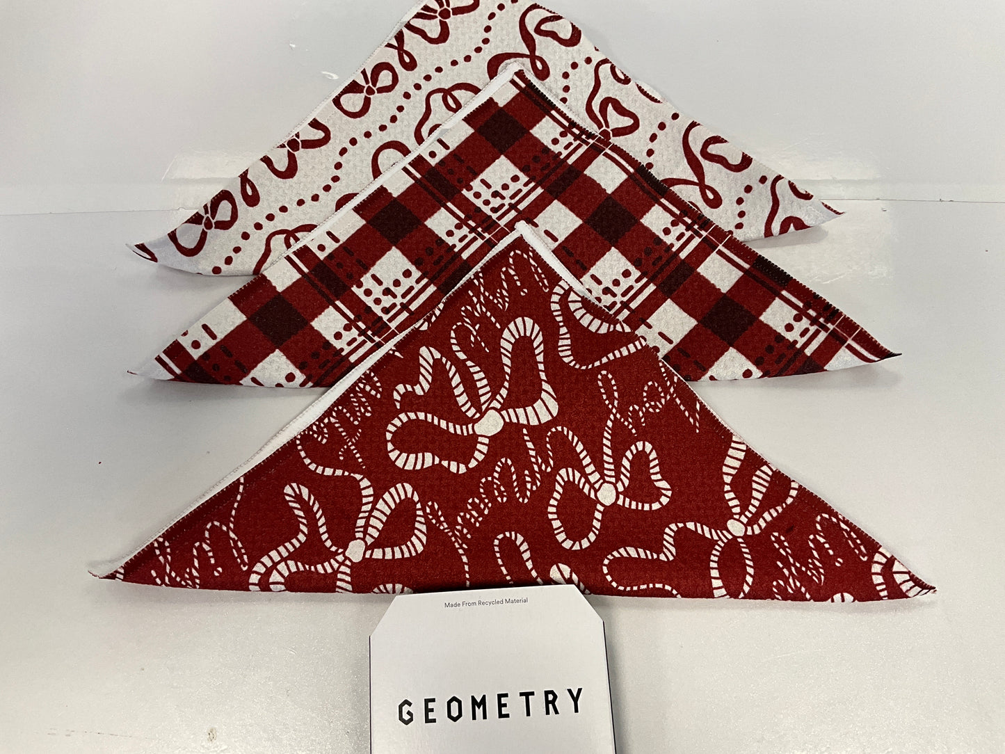 Geom Dish Joyful Night