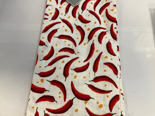 DII Chilis Print Dishtowel