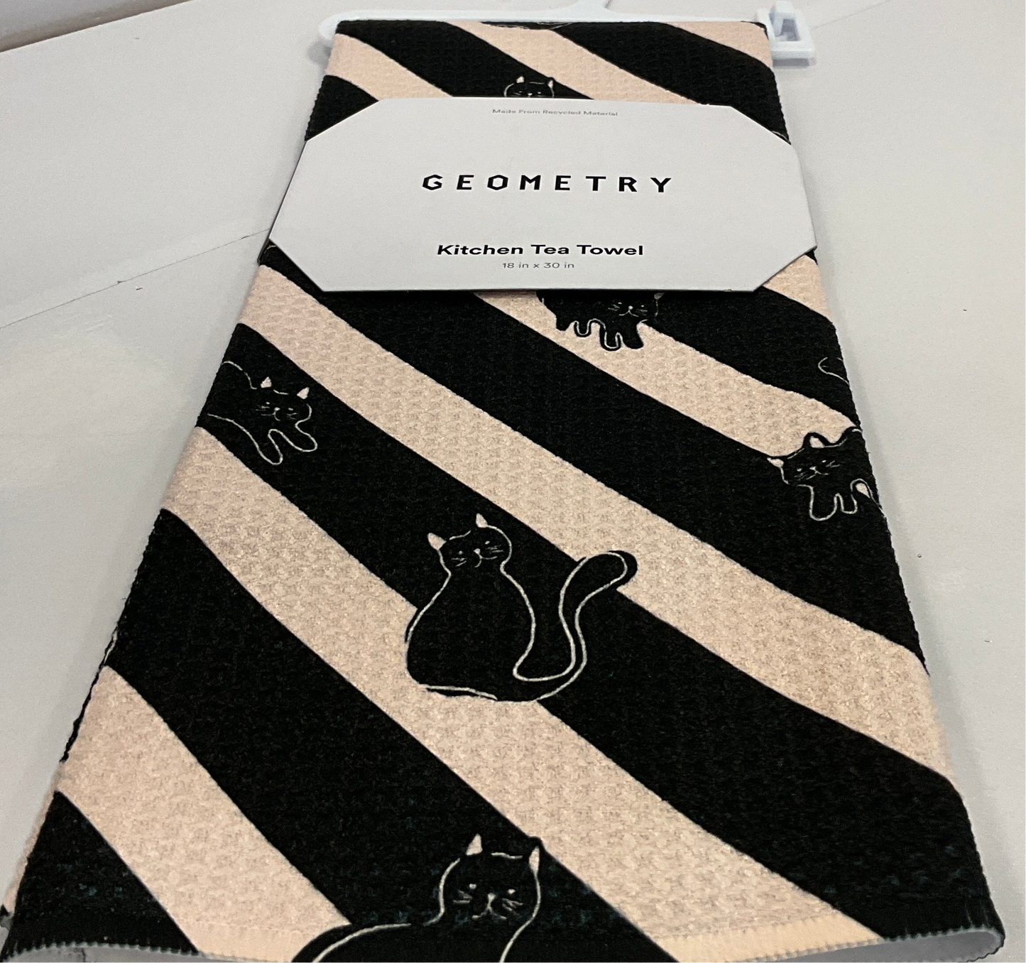 Geom Tea Striped Black Cats