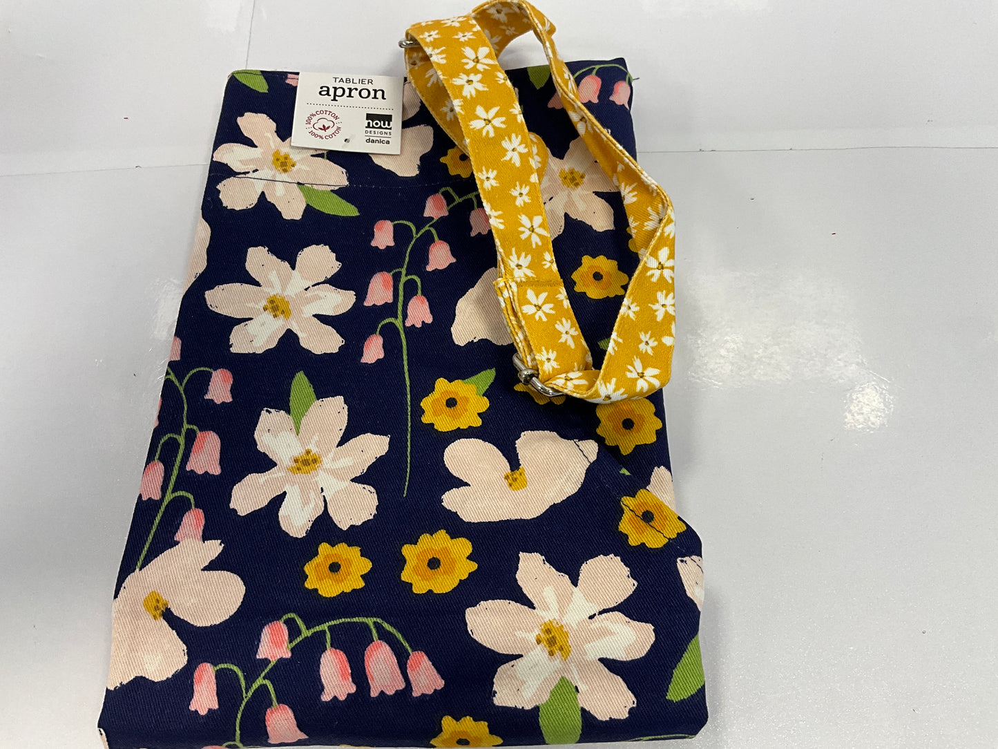 NDD Apron Full Bloom