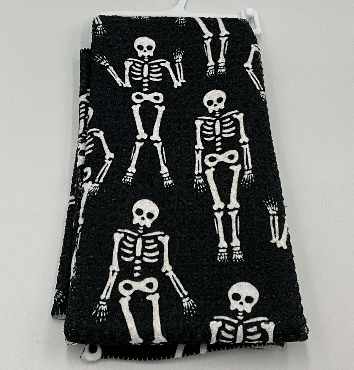 Geom Bar Skeletons Blk And White