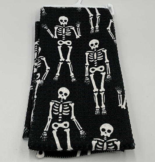 Geom Bar Skeletons Blk And White
