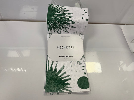 Geom Tea Bursting Skies Green