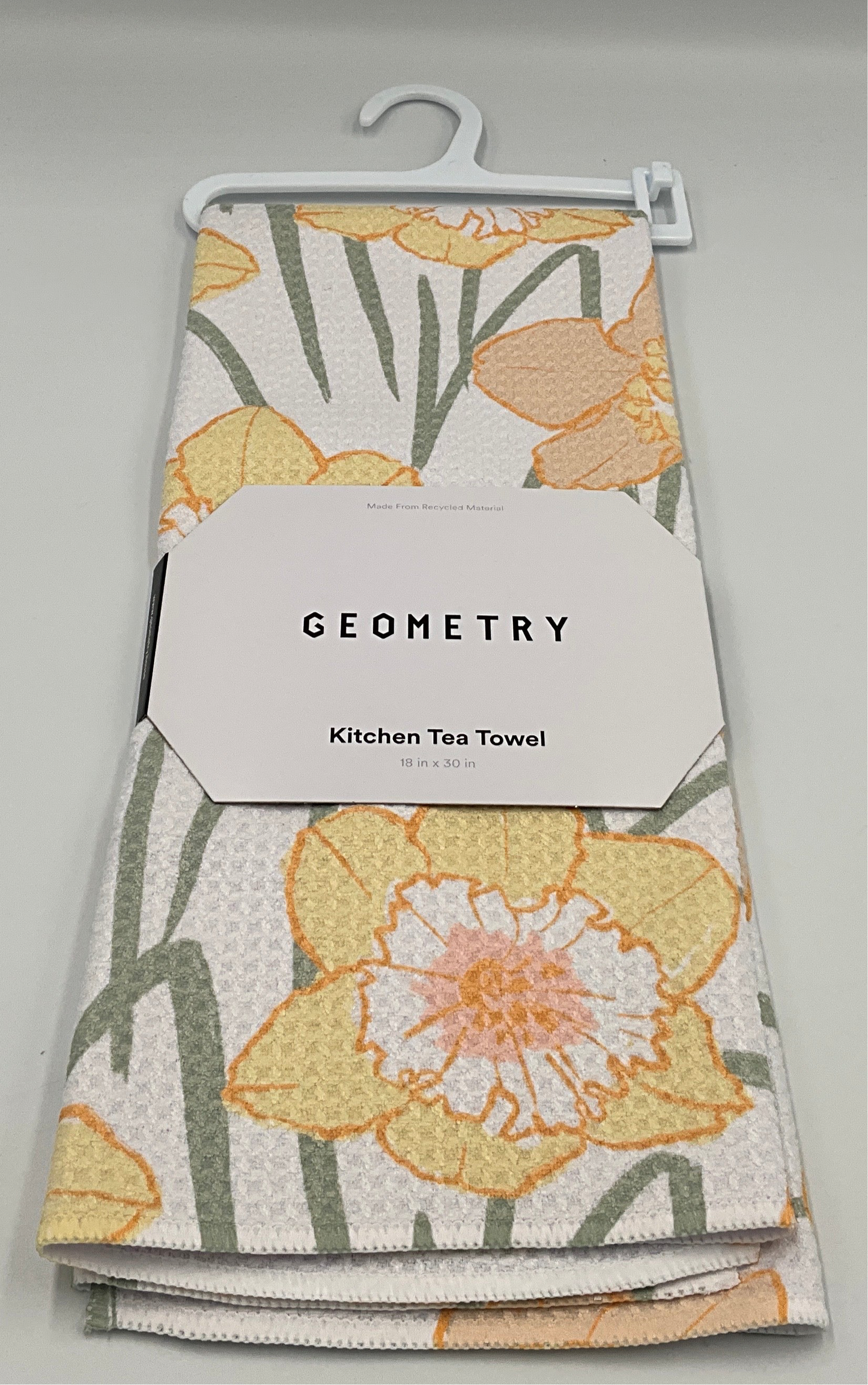 Geom Tea Daffodil Fields