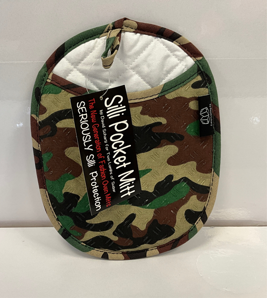 2 Lumps Pocket Mitt Camo