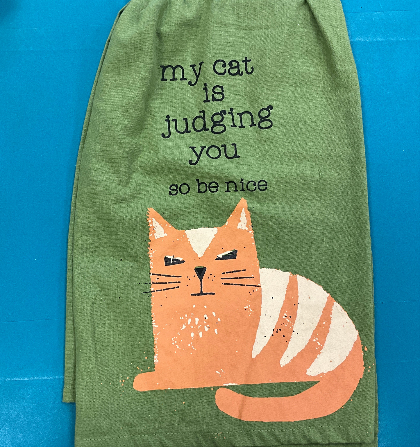 Prim Towel Cat Judging