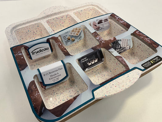 Trudeau SS 9 ct Brownie Pan