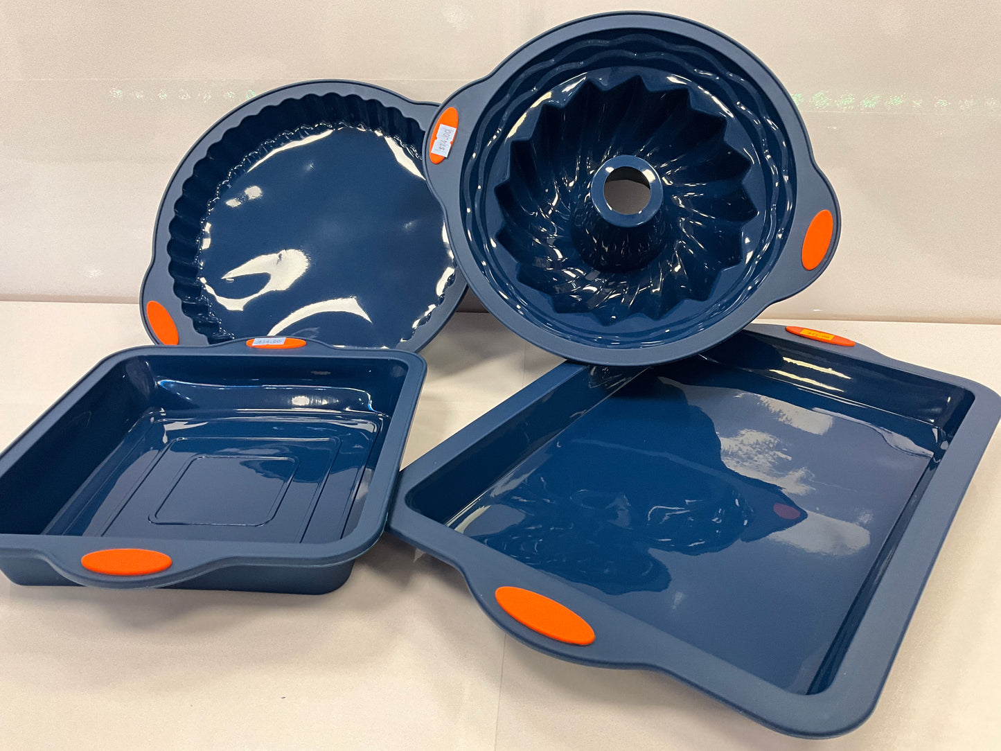 Silicone Pans $14