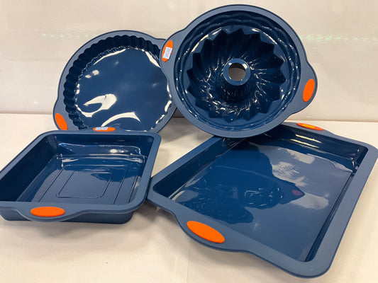 Silicone Pans $14