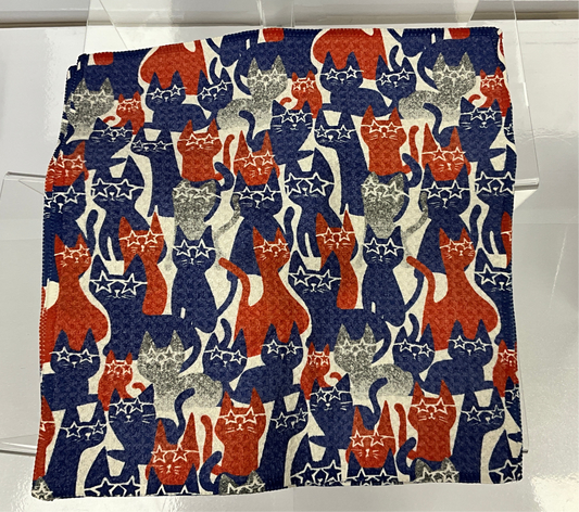 Geom Dish Parading Cats